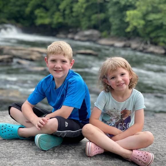 Meet your Posher, Tanya - Picture 1 of 1